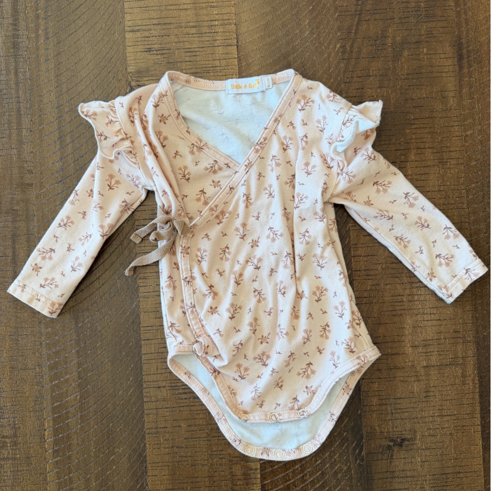 Little & Fern 6-12M Kimino Coffee Paisley